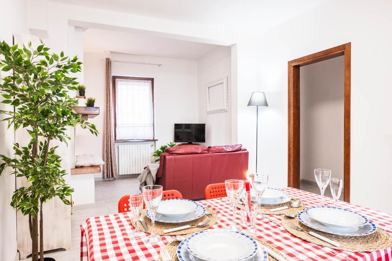 Casa Dolce Casa Desenzano - 2 Passi Dal Lago Lägenhet Desenzano del Garda Exteriör bild