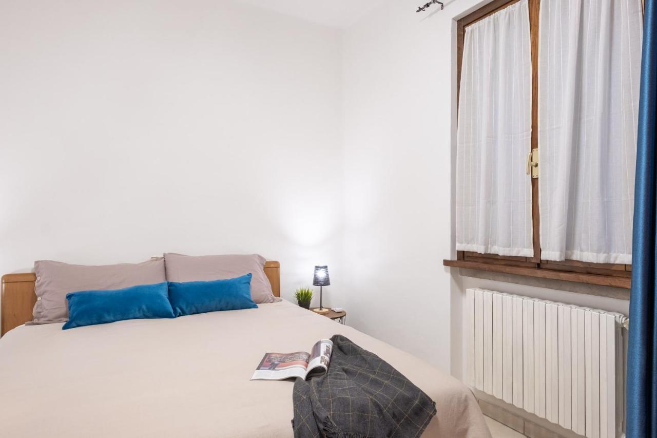 Casa Dolce Casa Desenzano - 2 Passi Dal Lago Lägenhet Desenzano del Garda Exteriör bild